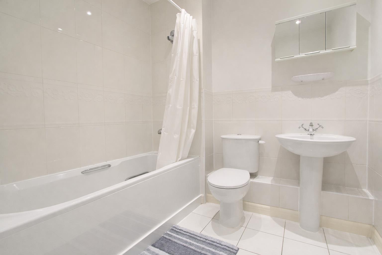 Sandpiper Road, Cheam, Sutton